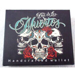 Day of The Dead Dia De Los Muertos Skull Rose Print Bi-Fold Vegan Leather Wallet